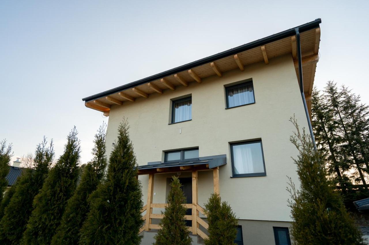 Apartmany Janka + Camp Bešeňová المظهر الخارجي الصورة