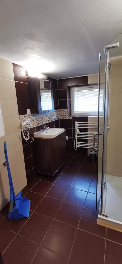Apartmany Janka + Camp Bešeňová المظهر الخارجي الصورة