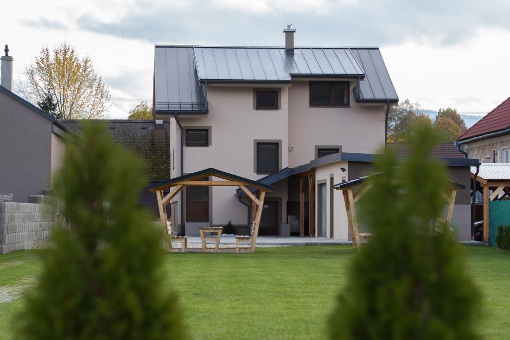 Apartmany Janka + Camp Bešeňová المظهر الخارجي الصورة